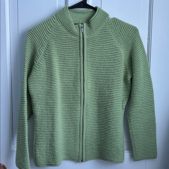 100% Baby Alpaca Women's Green Cardigan Sweater - Picture 1 of 7